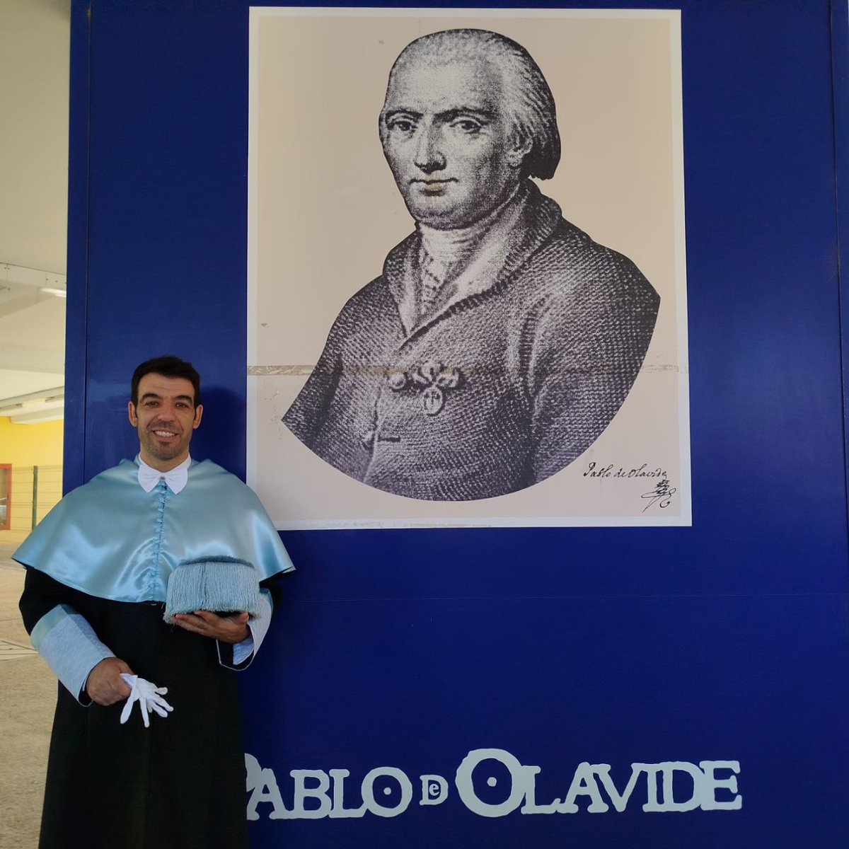 Cristóbal Álvarez tweet media