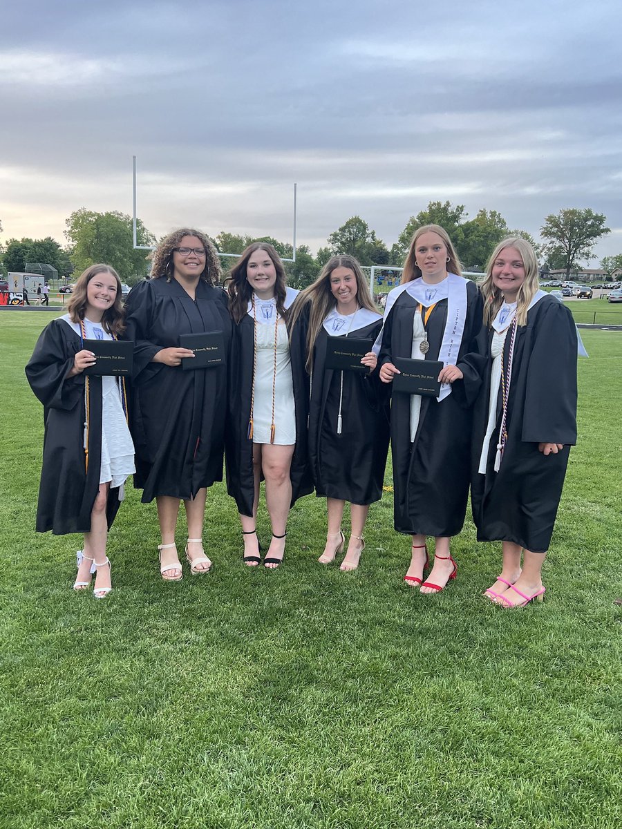 I want to thank all those who supported us along the way this year. It means more than you’ll ever know.

To our 6 seniors, thank you for everything you gave to our program. Your leadership and hard work set the foundation for years to come. 

Once a Tiger, always a Tiger🐯🥎💛