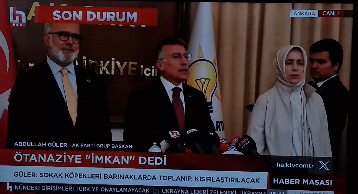 cem_baykal's tweet photo. Ötenazi  kelimesinin, kavramının anlamını bilmeyen vasıfsız tipler çıkmış ukalalık yapıyor. Ötenazi için uygulanacak bireyin onayı ve istemi gerekli, imza mı alacaksınız  köpekten?
Cahil cühela başımıza yönetici oldu bu da bizim ayıbımız. https://t.co/aSJW3sydn7