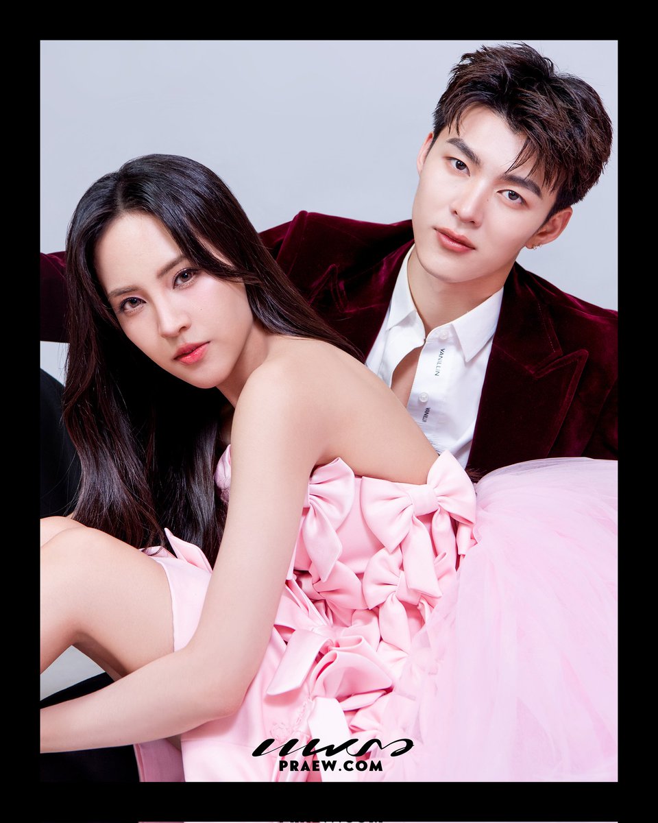Praewdaily's tweet photo. #PraewDigitalCoverXดุจอัปสร แฟชั่นเซ็ตของ 4 ตัวละครที่ผู้ชมตกหลุมรัก จากผลงาน ดวงใจเทวพรหม ดุจอัปสร นำโดย กองทัพ พีค, มิ้นท์-รัญชน์รวี, มีน-นิชคุณ ขจรบริรักษ์ และ ติ๊ต๊ะ-ชญานิศ จ่ายเจริญ
.
🔗 ดูภาพเพิ่มเติมได้ที่
https://t.co/OvLoHjS4t9
#PraewDigitalCover #ดุจอัปสร #Praewmag https://t.co/XTW1mbuwGu