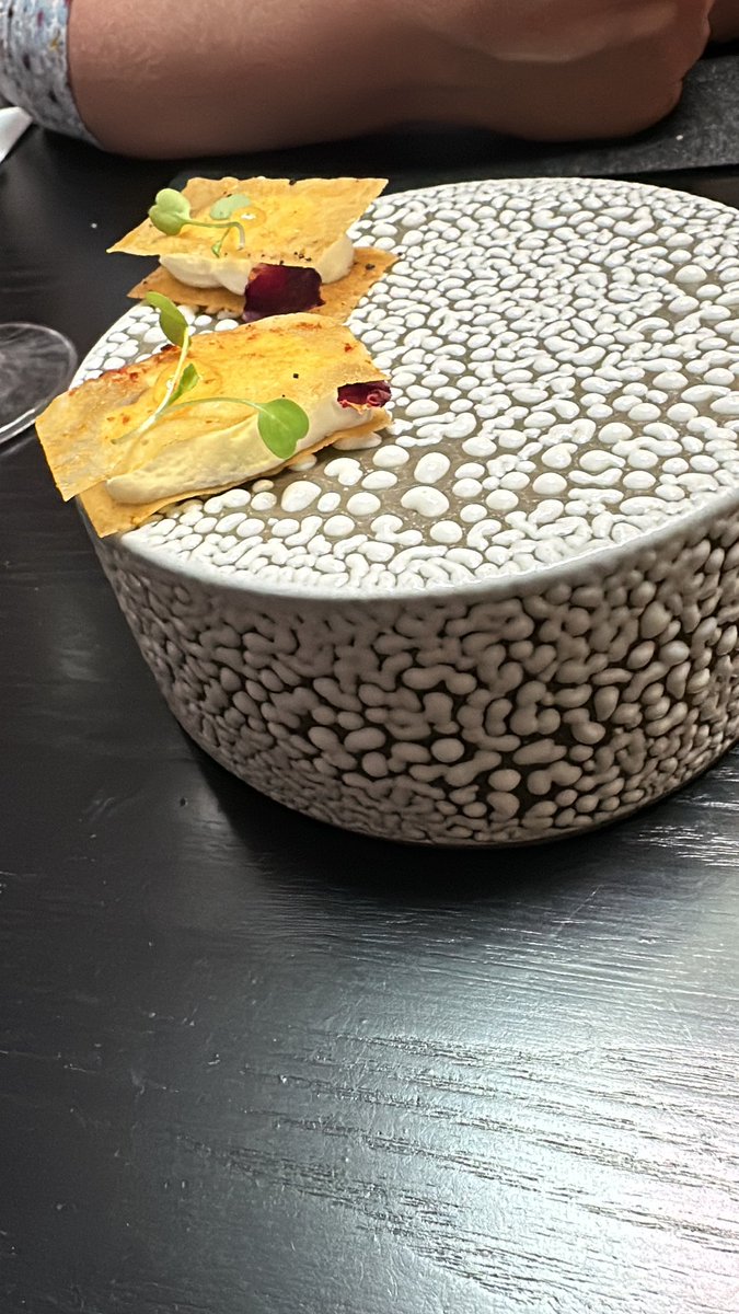 rcw1969's tweet photo. Out for lunch, our new Friday pm treat, at @purnellsrest and the food is ridiculously good! These are just the treats before we getting started! 🤤🤤🤤 https://t.co/lShuOW075S