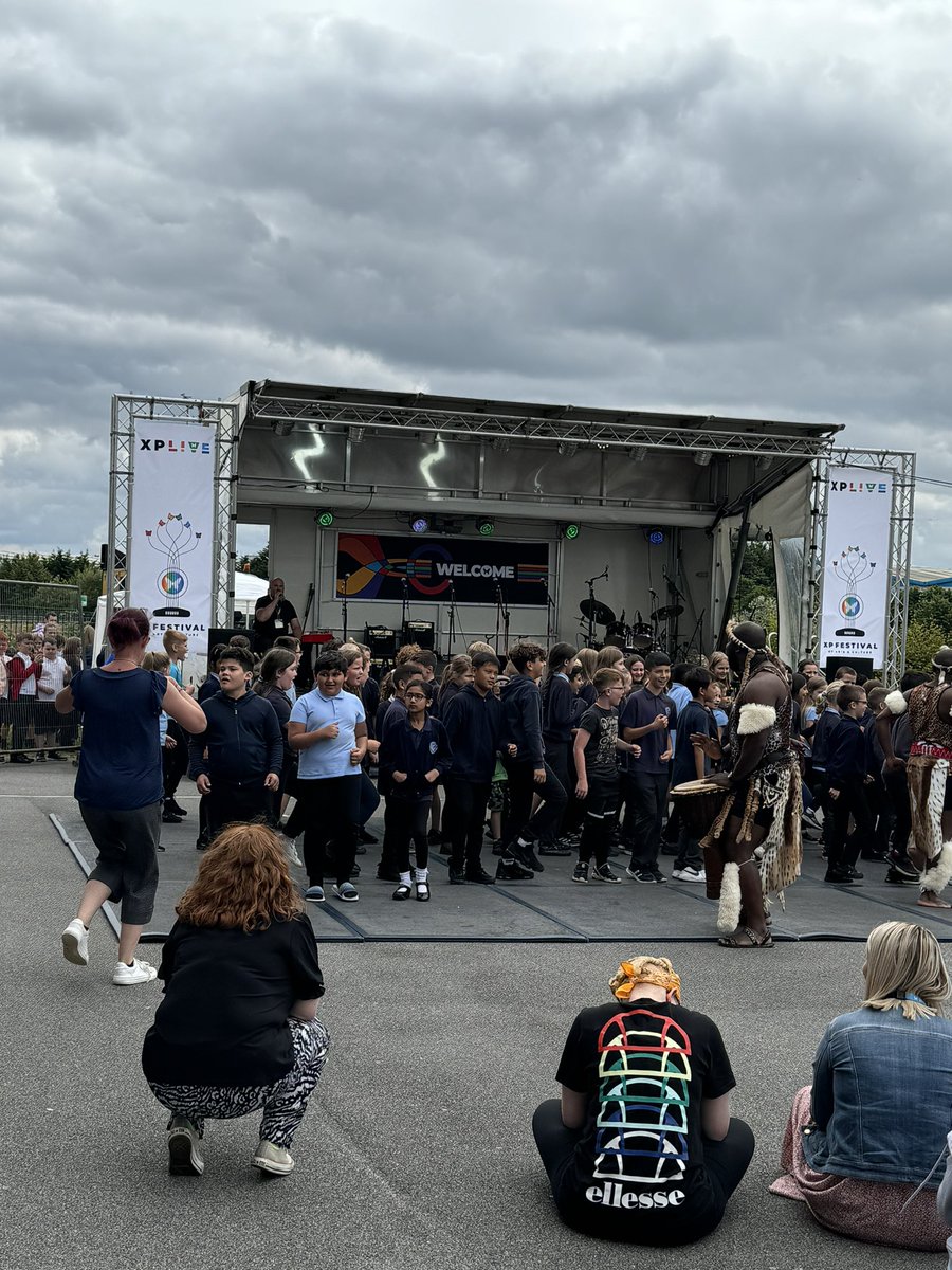 clairabelle5's tweet image. Beautiful work from @PloverSchool this afternoon at the #xplive24 arts festival @XPEastSchool @XPschool