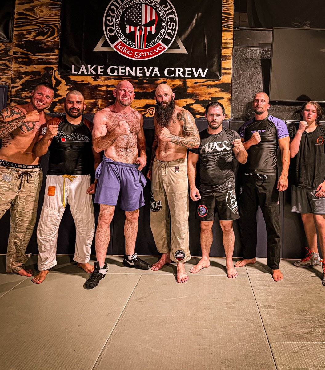 CaliberJiuJitsu's tweet photo. Last night’s celebratory birthday beat down of @buckles_is_devine hit the spot! 

The mat was alive with epic struggle cuddles and getting old groans. 

Thanks to everyone who came out and made it an unforgettable night. 

#CaliberBJJ #BJJ #BirthdayRolls https://t.co/WGshb4Xxzi
