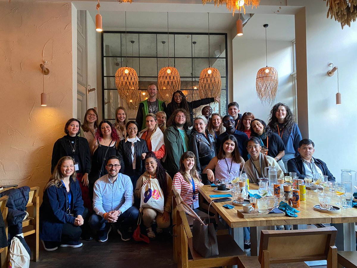 BCScotland's tweet image. #90YouthVoices | 3 days in #Edinburgh| Many global connections!🌍
🌟Young global leaders explore art, sustainability, &amp;amp; innovation in Scotland. A big thanks to our friends &amp;amp; partners who helped make this happen.
Read more 👉 buff.ly/4eZhDuq