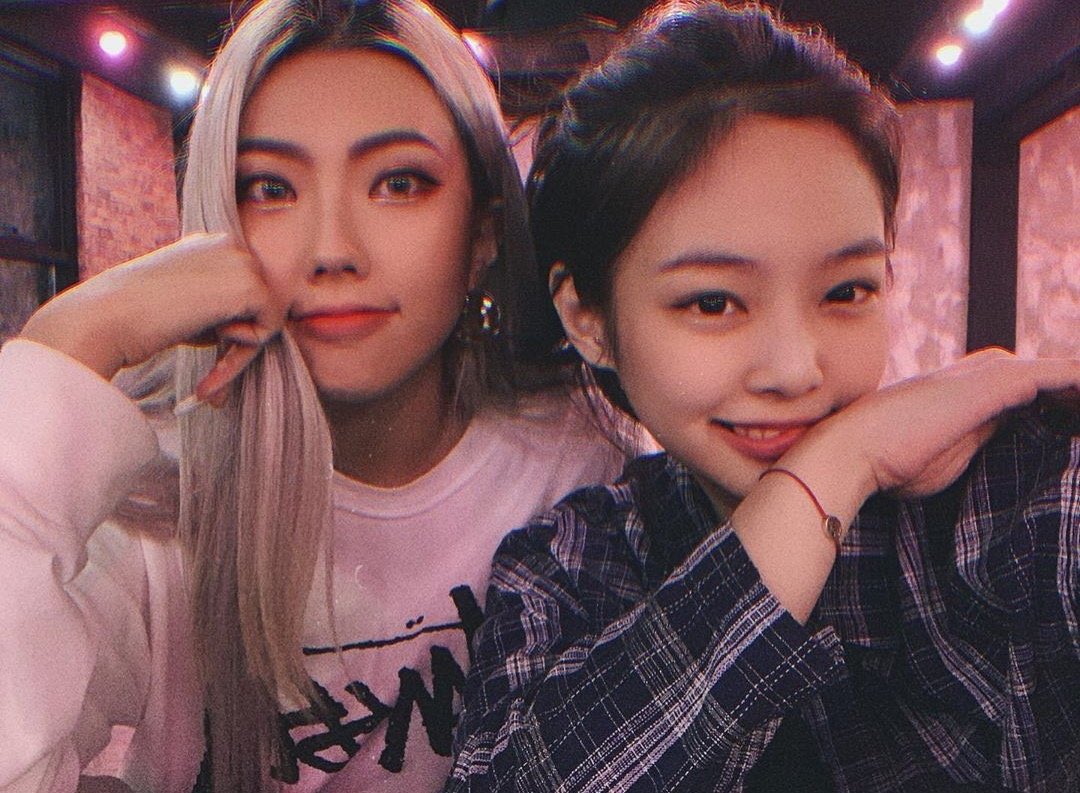 janerubyx's tweet photo. How Jennie treats people she works with what they say about her  

a thread https://t.co/TjN1a04GkS