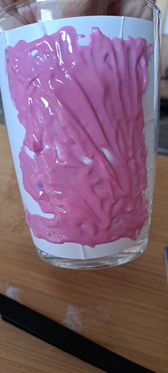 stofensticker's tweet photo. Work in progress

Raad jij wat er op de beker komt te staan? https://t.co/BbgspjO8oM