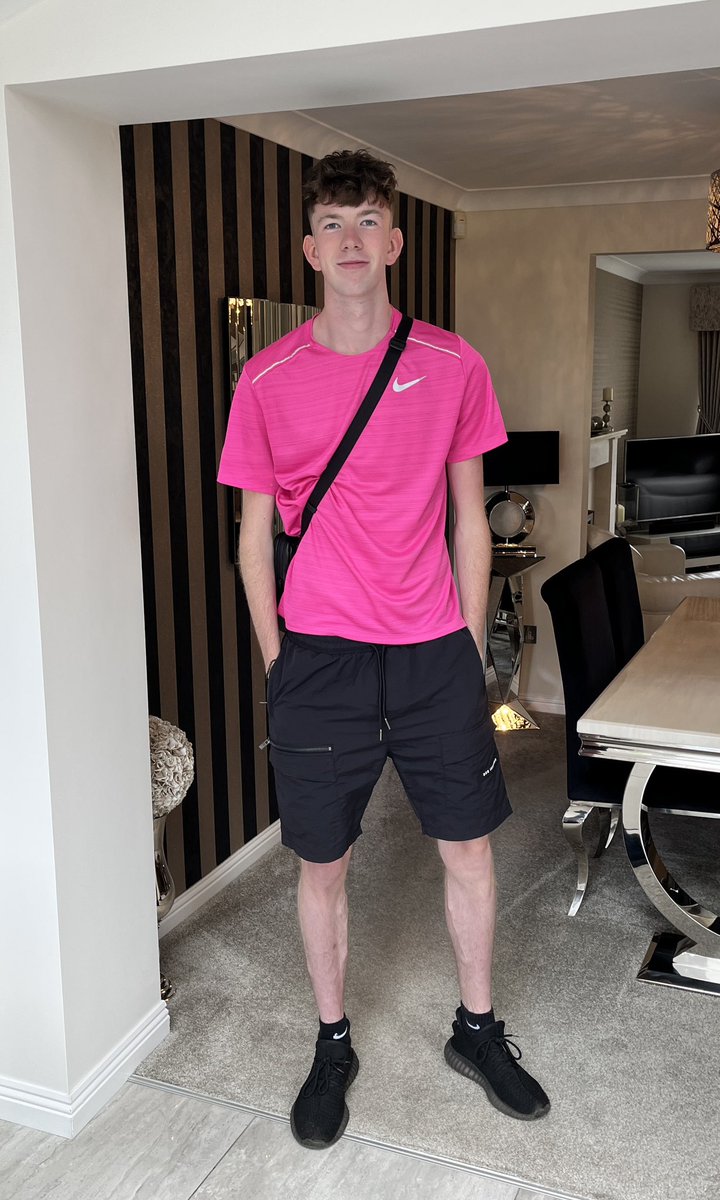 ian_2609's tweet photo. Big man off to Trnsmt…
Hopefully comes back at some point🫣🫣 https://t.co/qGXt8jO2Fn