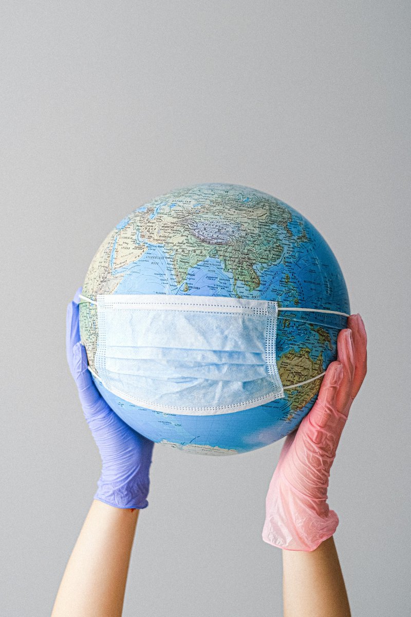 horizons_in's tweet photo. Explore  the critical discourse analysis of Fox News' partisan reporting during  the COVID-19 pandemic in  issue no. 8 of New Horizons in English Studies. Written by  Petr Hans! Photo by Anna Shvets. https://t.co/AMebhEUAoE #openaccess #foxnews #COVID19 https://t.co/75xscVDI60