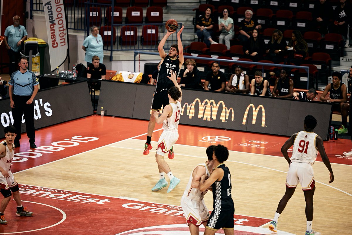 Vice champion du monde U19 et auteur d'une très belle saison 2023/2024 avec les espoirs, Simon Correa évoluera la saison prochaine sous les couleurs de <a href="/PoissyBasket/">POISSY BASKET</a> en Nationale 1 ! 

L'ensemble du club lui souhaite le meilleur pour cette nouvelle aventure 😎

#TousOLB