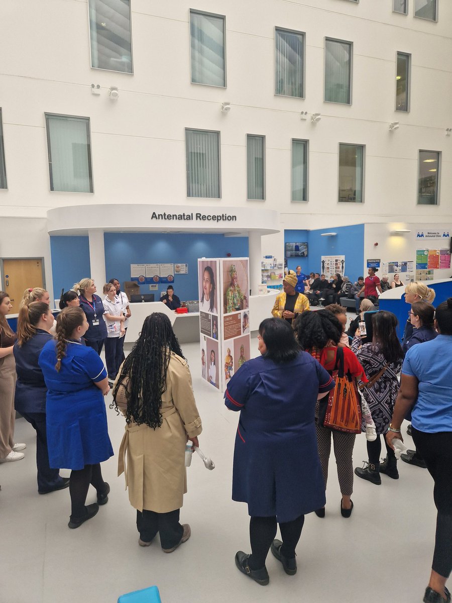 holdingherspace's tweet photo. C L I N I C  T A K E O V E R ✨️ 
We had a good day yesterday sharing a small part of our Untold Stories Exhibition as part of a Cultural Shaing hour at Saint Mary's Hospital put together with our @stmarysoxfordroadmvp Local Maternity Voices Partnership.

@MFT_SaintMarys https://t.co/VDzO3Sa8cw