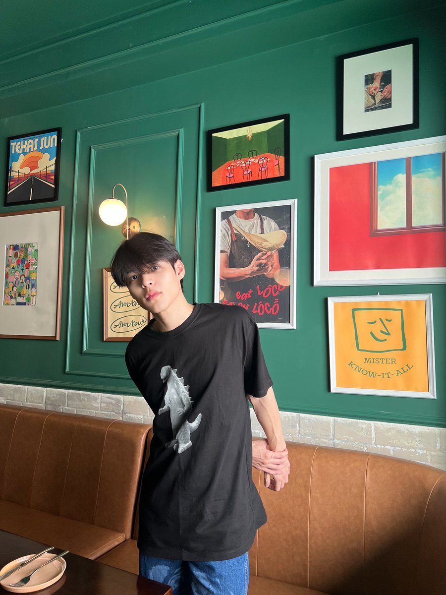 poon_mit12's tweet photo. ห้ามเขียนว่าน่ารัก https://t.co/kVQeh3RLWA