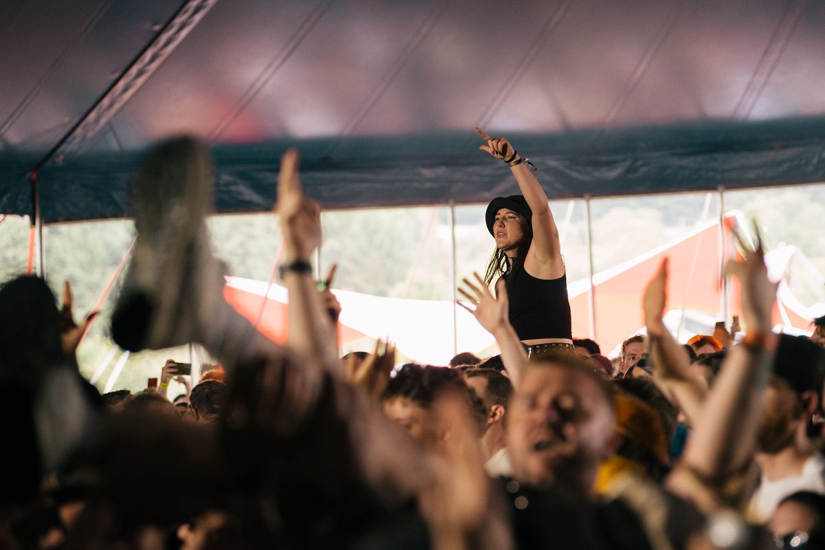 Rock Sound tweet media