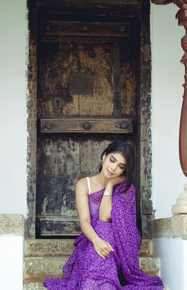 OnlyHeroines's tweet image. Beautiful #PavithraLakshmi 💜😘

@itspavitralaksh