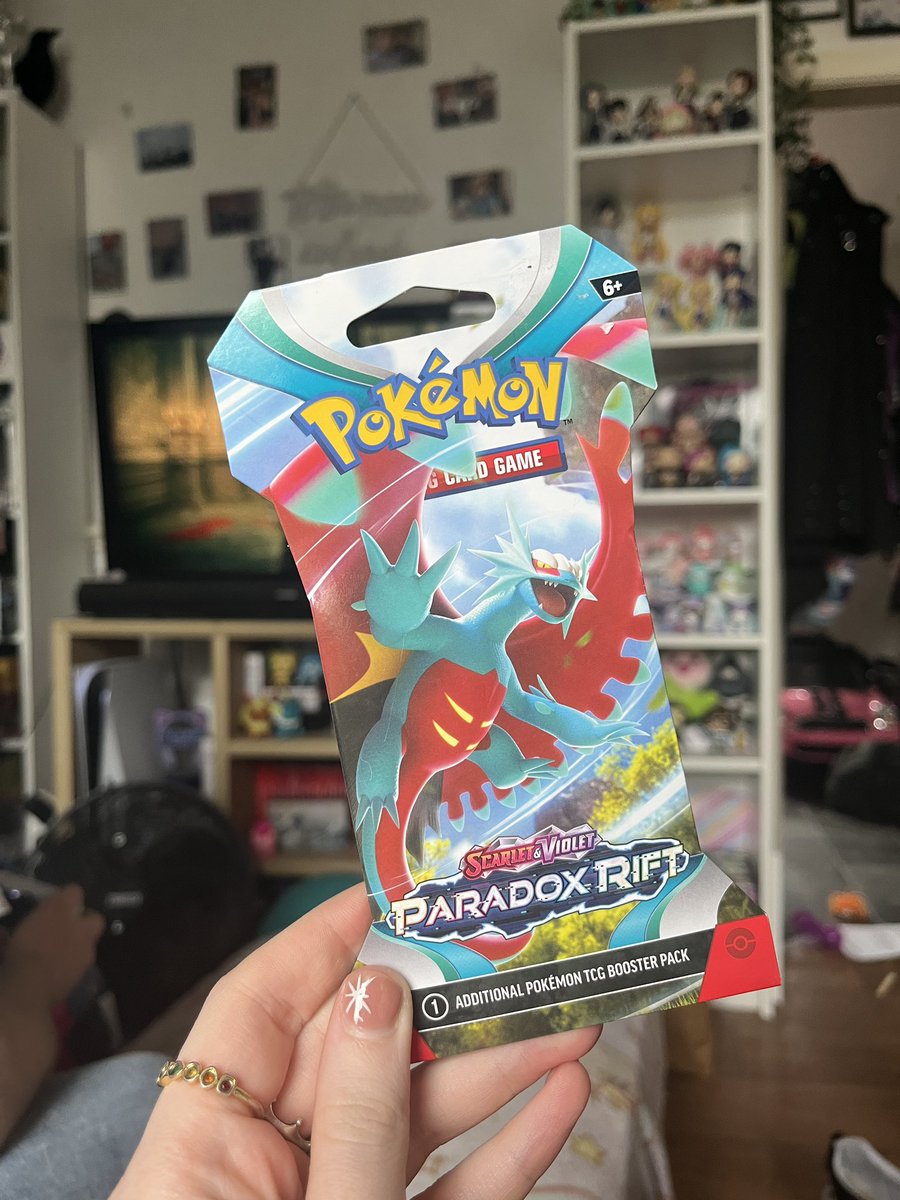 PokePrincess777's tweet image. And get I still can’t figure out we’re my money has gone 🤭#Pokemon #pokemoncards #pokemonlife