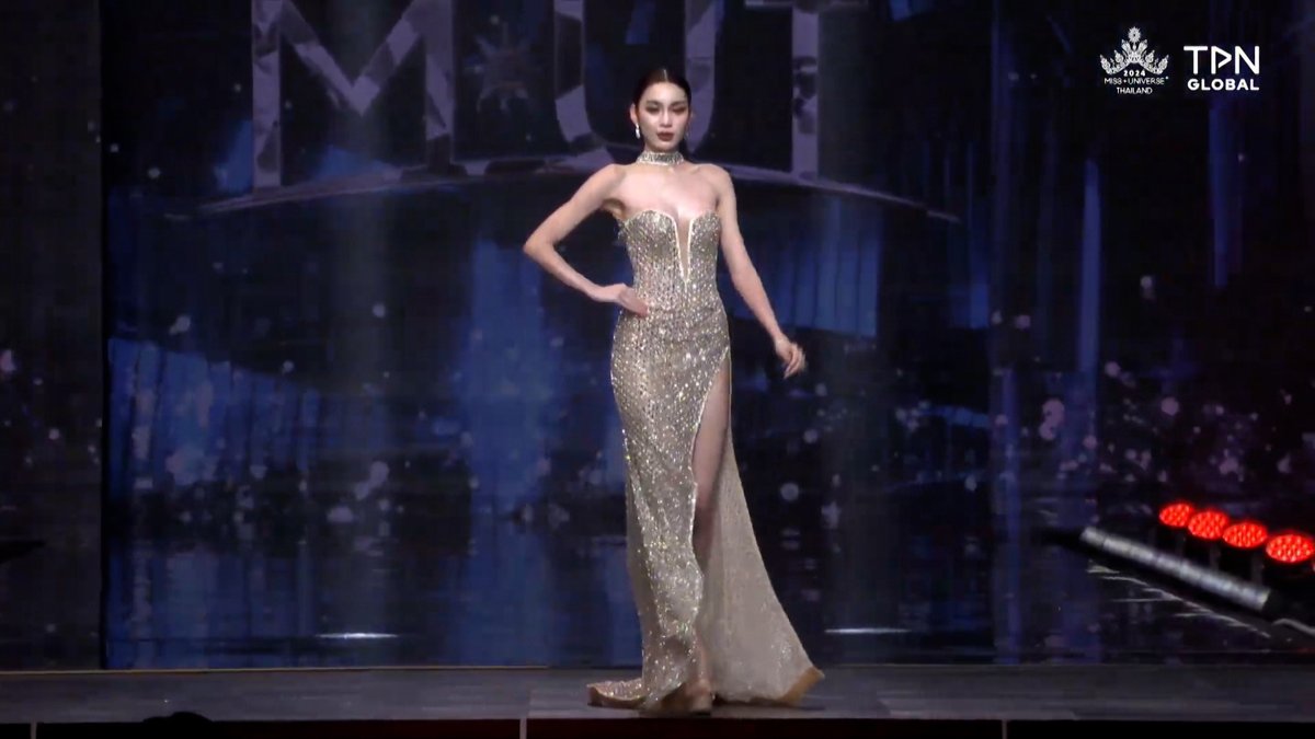 PPTVHD36's tweet photo. สวยสับขยับเป็นมง

#MUT30 ดรีม ชนากานต์
#MUT31 จีน อภิสรา
#MUT32 ภีม ลลนา
#MUT33 นาทาเลีย

#MissUniverseThailand #MissUniverseThailand2024
#MUT2024
#PreliminaryCompetition
#PPTVบันเทิง https://t.co/XHb0tIvRvn