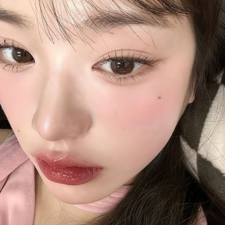 sh3rrypie's tweet photo. 𓍢ִ໋🌷͙֒  𝓒omo parar de dar importância a pensamentos intrusivos e negativos ! 

— mini thread for #loatwt. https://t.co/Aciisfv9jD