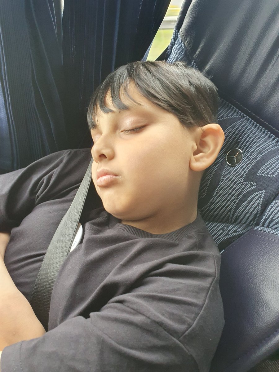 MayflowerSch's tweet photo. It's been a tiring week! #Nethercott https://t.co/0F5dEF93Tj