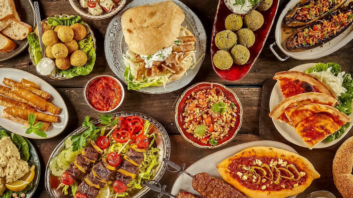 injjysamir's tweet photo. the main dishes in turkey 😍 you should travel to turkey to try it especially with #worldtripdeal #turkeystuffing
#Dubai https://t.co/IheH4ZAQnp