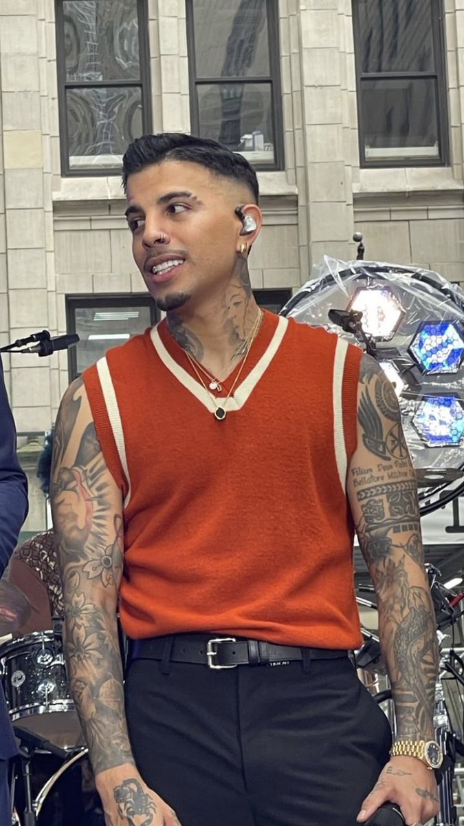 Cada día me encantas mas Rauw 😍