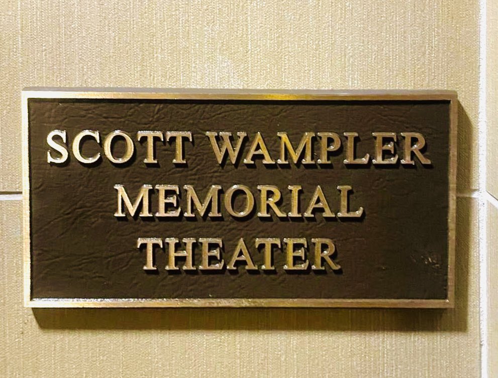 FANGORIA's tweet image. Theater Five at the @alamodrafthouse South Lamar in Austin TX is now the Scott Wampler Memorial Theater. Thanks to everyone at the @drafthouse who made this happen 🖤

Scott would be mortified 🤣