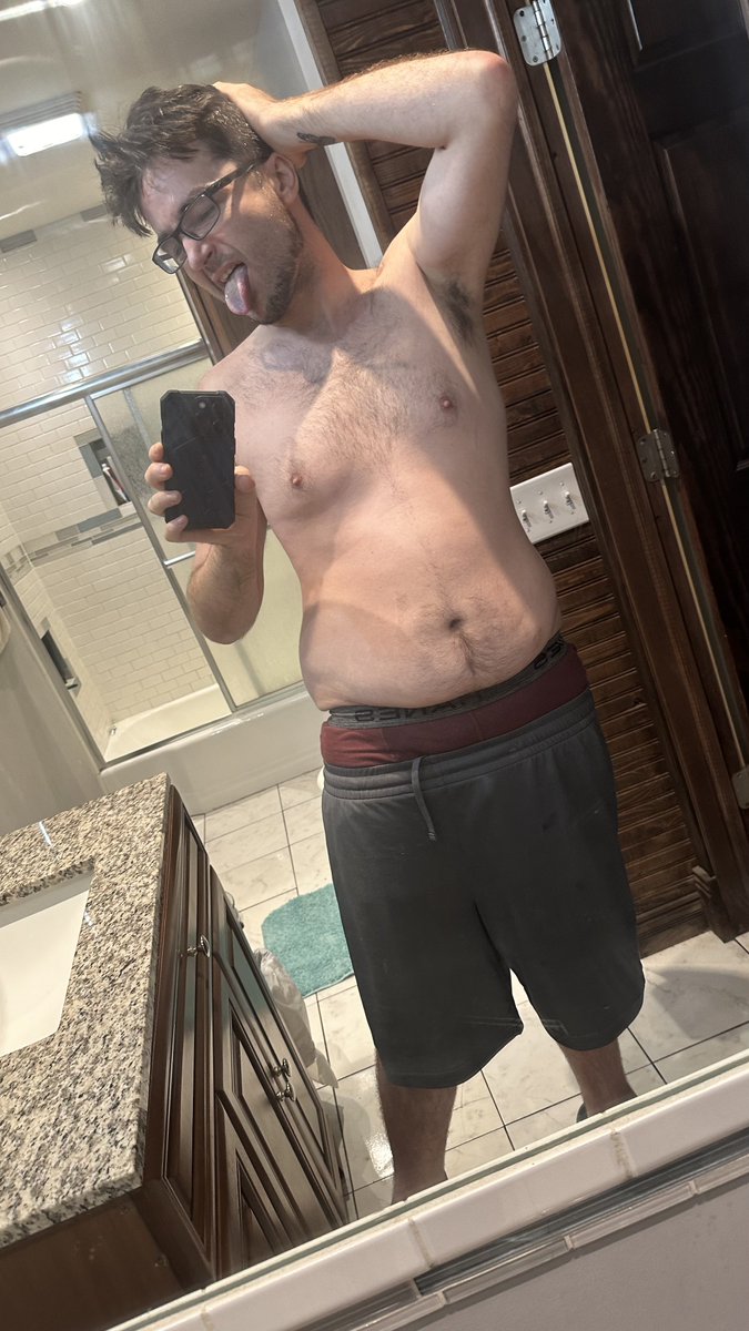 AustinAustinxxx's tweet photo. This gut has to go!

#underwear #underwearfetish #underwearkink #boxershorts #boxerbriefs #hanes #calvinklien #bwc #thickdick #solomale #masturbation #meninunderwear #boysinunderwear #cock #fuck #solomale #gayboy #gay #bwc #fetish #boxers #gaymeninunderwear #pov #nsfw #nsfwgay https://t.co/pk98IFYI47