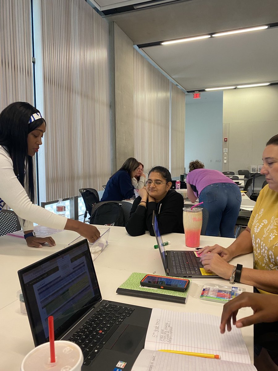 Sayda Chapa tweet media