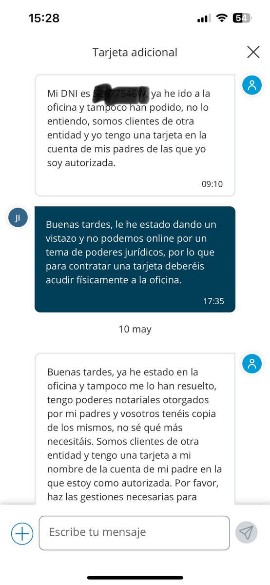pueslin's tweet photo. Mando capturas de pantalla de la conversación mantenida con el gestor de mi padre en @caixabank , envié los poderes que me otorgaron mis padres en 2022 para actuar en su nombre para todo excepto vender sus propiedades, CaixaBank los bastanteo mal. Sigo en el hilo https://t.co/LXRRNP1FPB