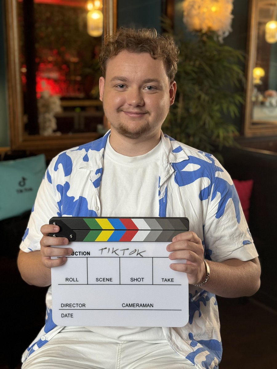 graphyxpro's tweet image. J’ai été invité par TikTok pour participer à une interview / tournage sur Paris ! C’était une super expérience, merci encore à eux 🎬