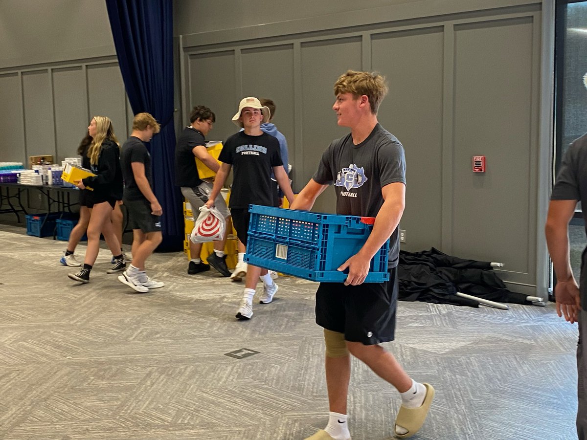 MLCHS Titan Football tweet media