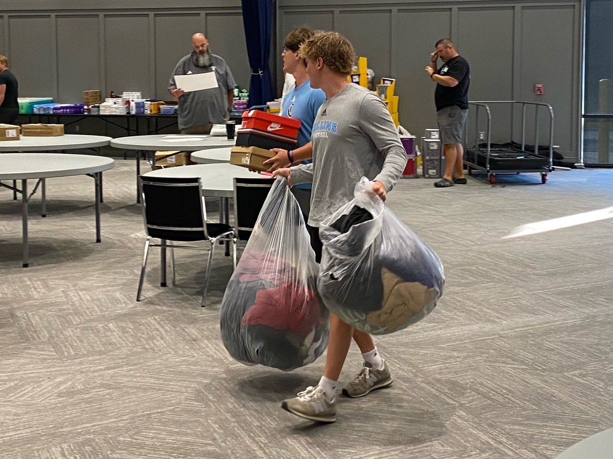 MLCHS Titan Football tweet media