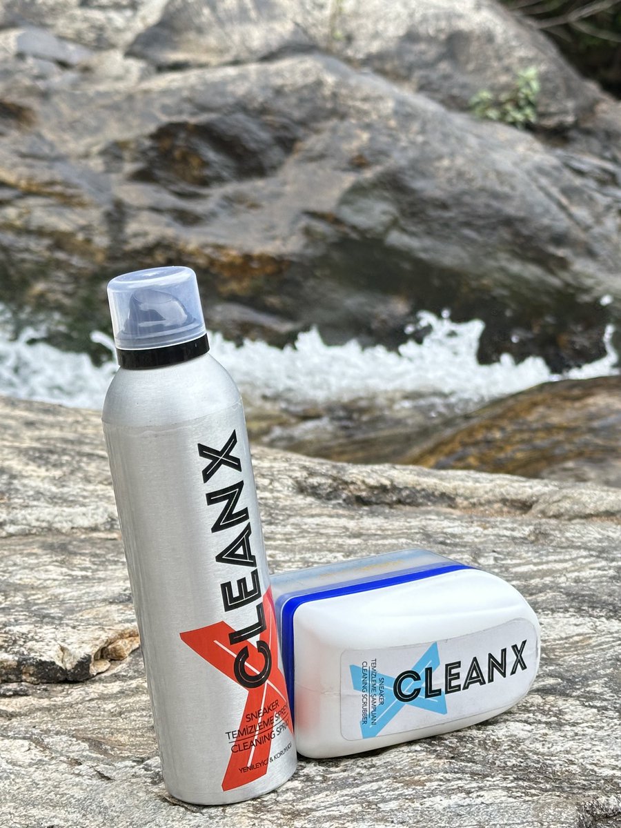 VicsenC's tweet photo. Another day to remember you need CLEANX for your sneakers #TGIF https://t.co/rWjmB4UCWj