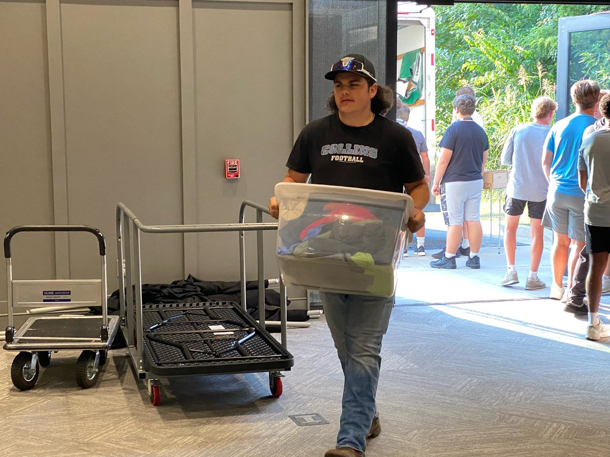 MLCHS Titan Football tweet media