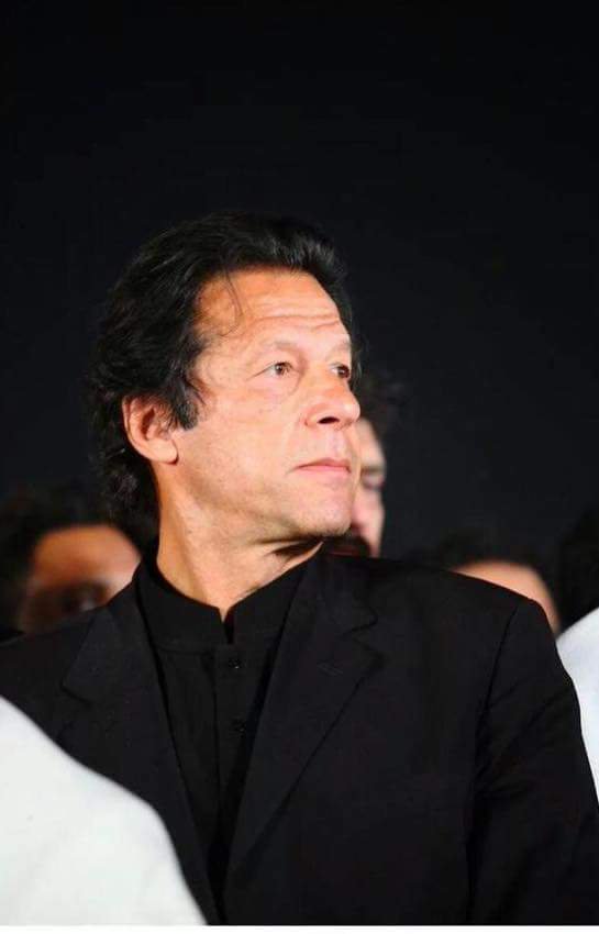 TheFaisalFarhan's tweet photo. @ImranKhanPTI One like for Murshid 🥰 https://t.co/jOMPdTEqgk