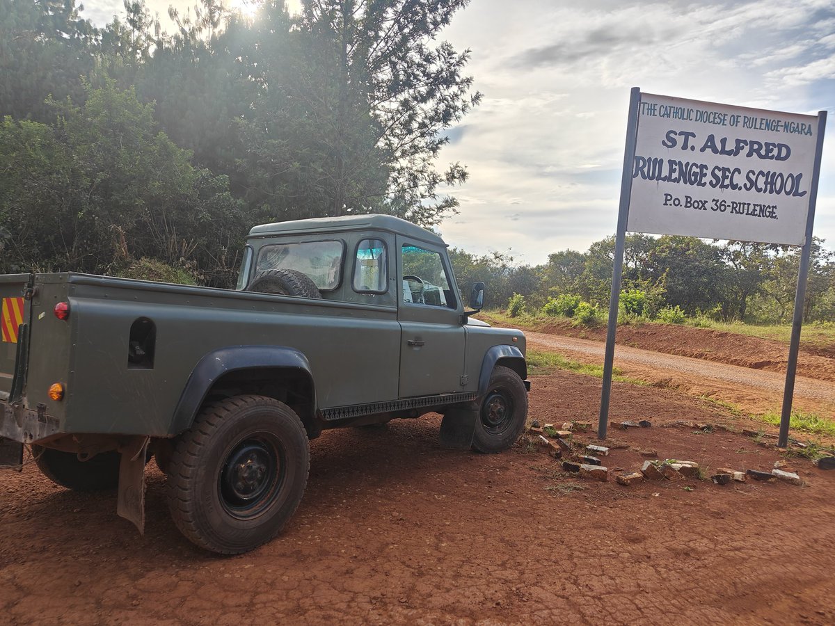 abiudat_'s tweet photo. Longest trip I have ever done in a Landrover.

Mahurunga, Mtwara DC, Mtwara Region to Bugarama, Ngara DC, Kagera Region via Dar es Salaam. https://t.co/Z0ZpyXcD75