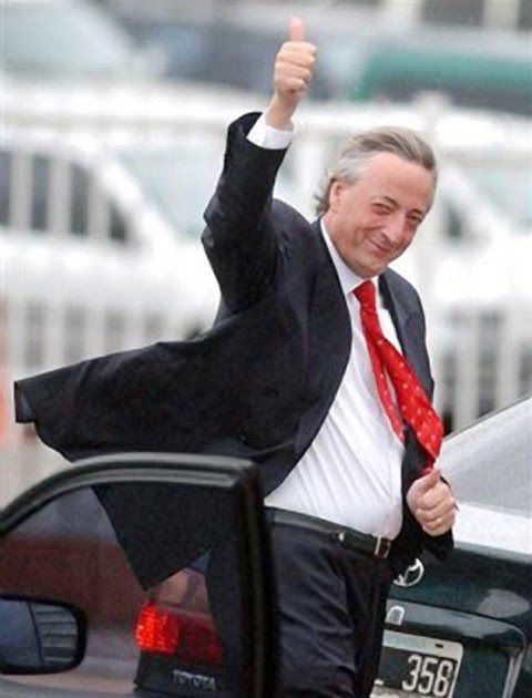 AguantePeron17's tweet photo. "La seguridad jurídica debe ser para todos, no solamente para los que tienen poder y dinero"

 Néstor Kirchner 🇦🇷 https://t.co/hgw6jVubkx
