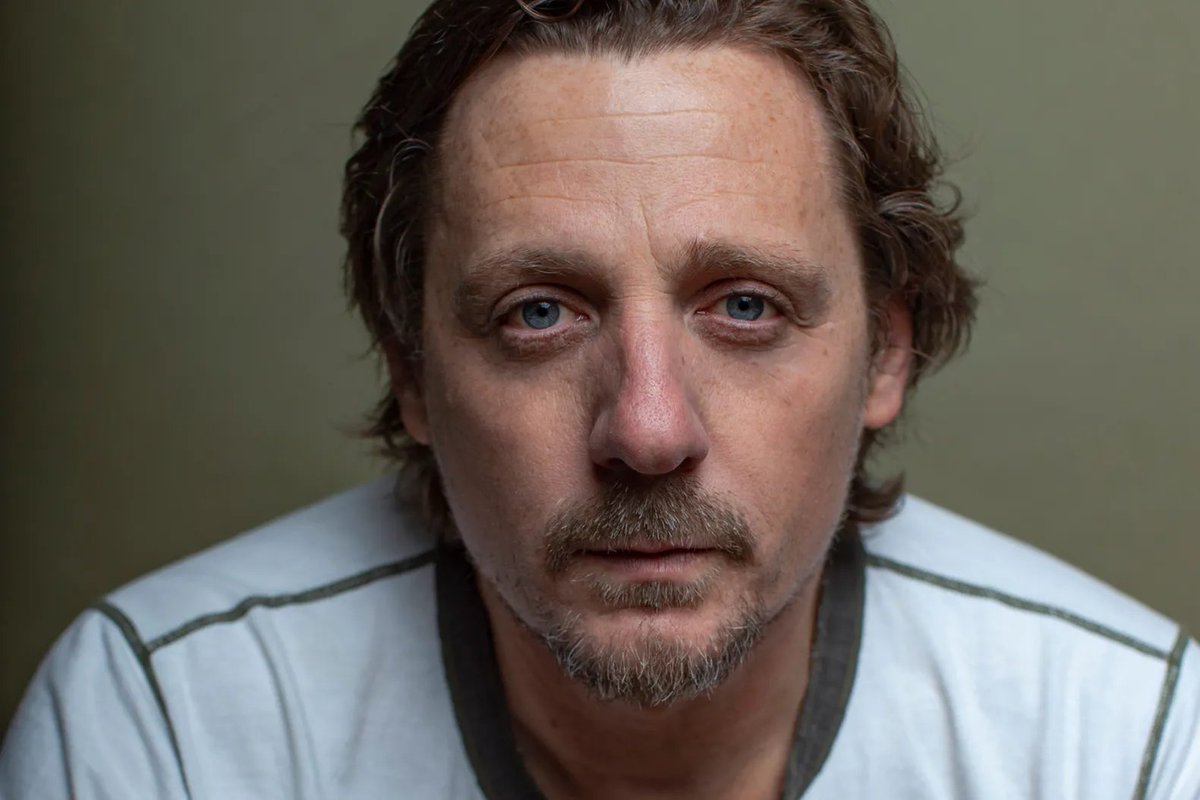 REVIEW: Sturgill Simpson’s ‘Passage Du Desir’ is a Brilliant Exploration of Metamodern Heartache

⭐️⭐️⭐️⭐️

More: rollingstone.com/music/music-al…