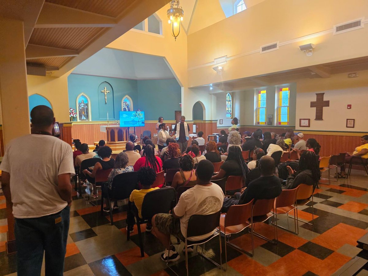 Sonyathemom's tweet photo. .@NashvillePropel we are truly having impact on the community we are serving. We graduated our largest Summer Parent Advocacy Fellowship in our history. The movement continues. Stronger and BETTER💙💪🏽 https://t.co/5rKNP99Tn0