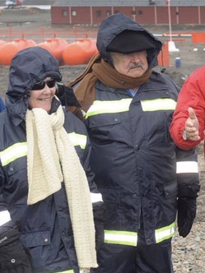 hace como 3 semanas que mi único outfit es este