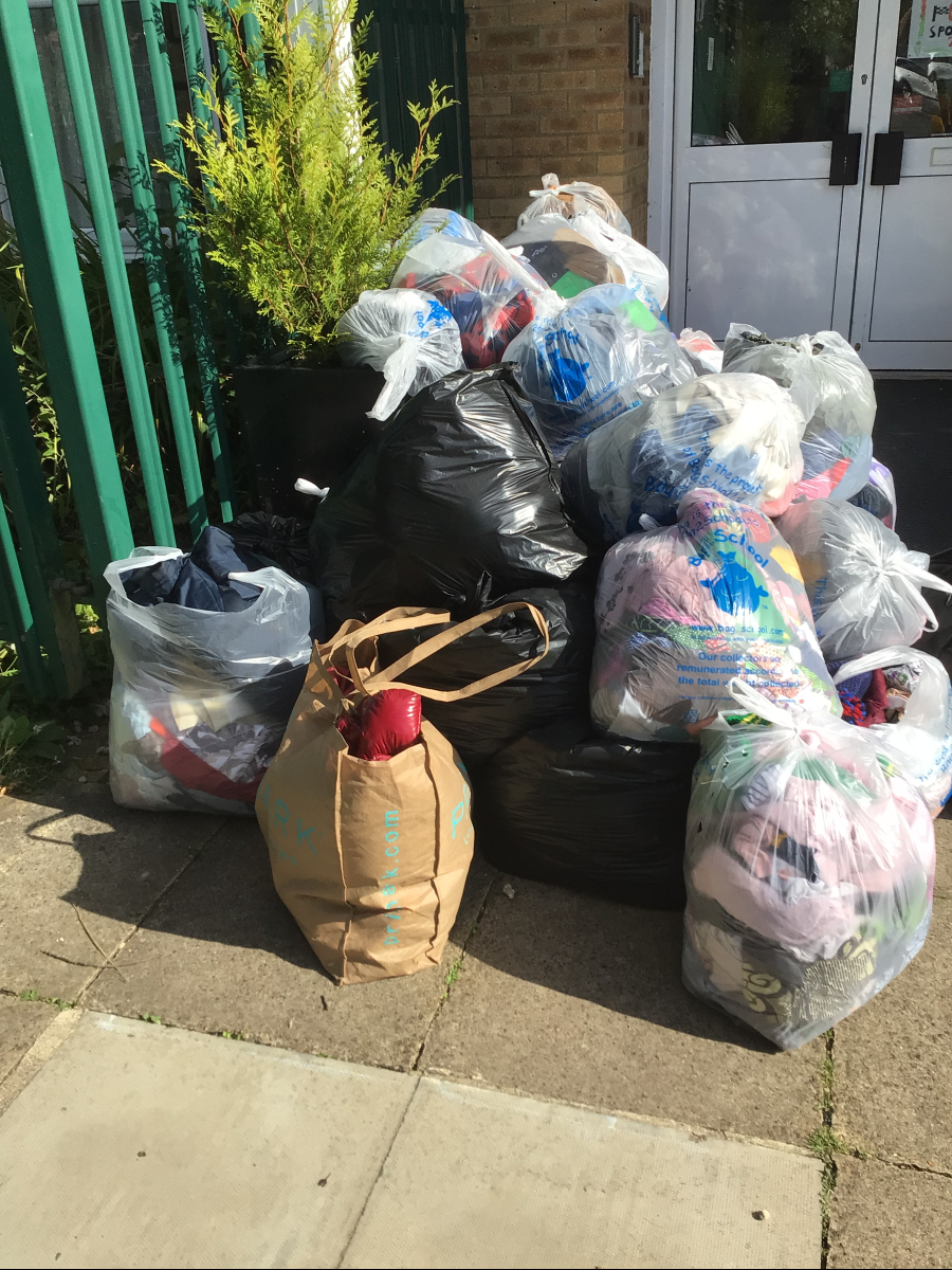 ololwitney's tweet photo. Thank you to those that sent donations in yesterday for Bag2School. https://t.co/ARziFXddIP