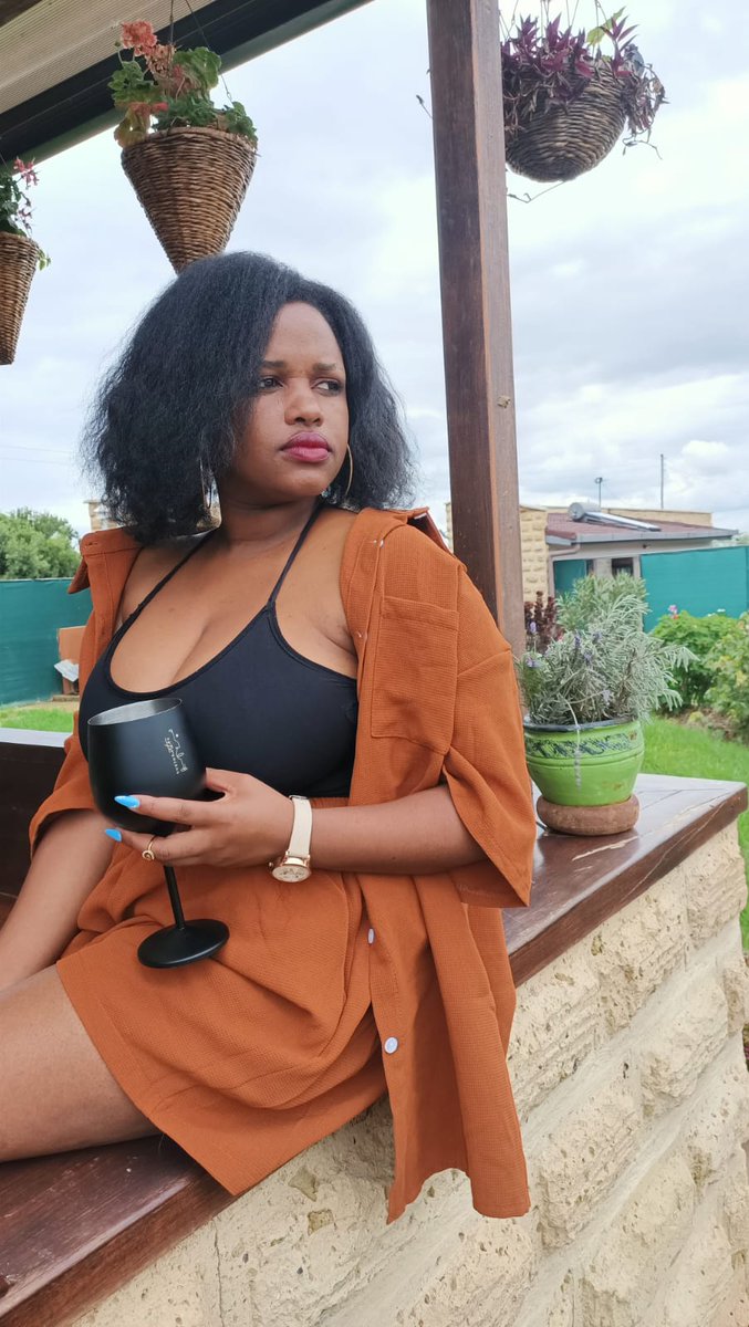 MuthoniMsafiri's tweet photo. Another trip around the sun🎉
Gratitude is the song of my heart.
Here's to a year of abundance 🥰.
HBD Muthoni Msafiri ❤️. https://t.co/c06BVkeN0L