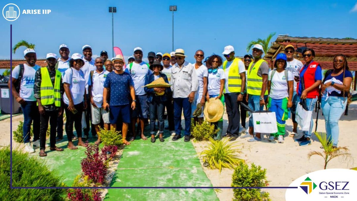 AfricaSecondes's tweet photo. GABON🇬🇦 : À l'occasion de la célébration de la semaine de l'environnement Gabon Industry Wood (GIW), une société de GSEZ a apporté son soutien à SOS KOMO-OCEAN une organisation non-gouvernementale dont la mission est de gérer durablement les espaces et de reboiser les mangroves. https://t.co/Xj1nR3S8U5