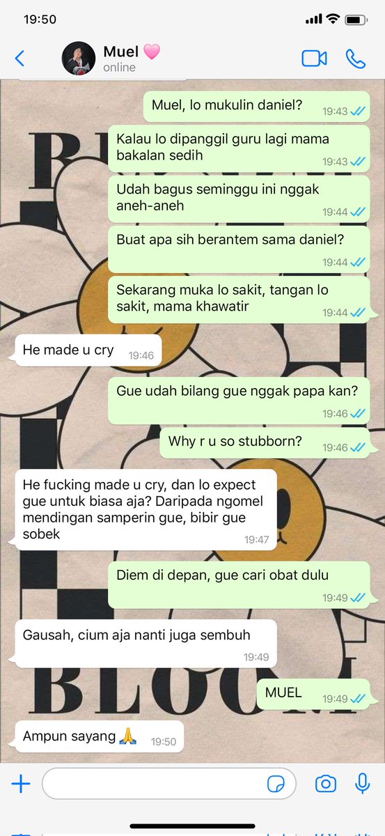 sweenalyinnh's tweet photo. A hyunlicie onetweet au.

6 hari vs 6 bulan River (fl) jadi babysitternya Muel (hj). https://t.co/XtO6RMisXc