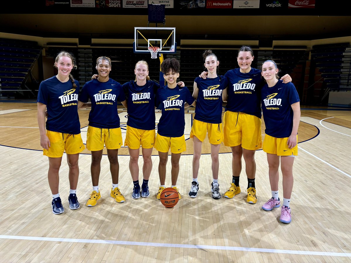 Toledo Women's Basketball (@toledowbb) on Twitter photo A ๐ป๐๐ morning of competition and Team Blue took the Ws in todayโs intrasquad scrimmages! ๐
#TeamToledo A ๐ป๐๐ morning of competition and Team Blue took the Ws in todayโs intrasquad scrimmages! ๐
#TeamToledo