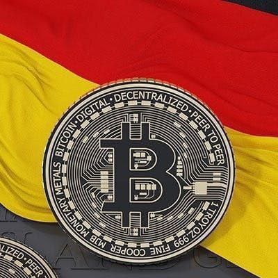 Crypt0Chef's tweet photo. 🇩🇪 Avec 6146 Bitcoin restants, le gouvernement allemand a vendu plus de 85% de ses 50 000 BTC.

Il ne reste plus que 350 millions de dollars de Bitcoin au gouvernement allemand. https://t.co/01QvZXVEWG