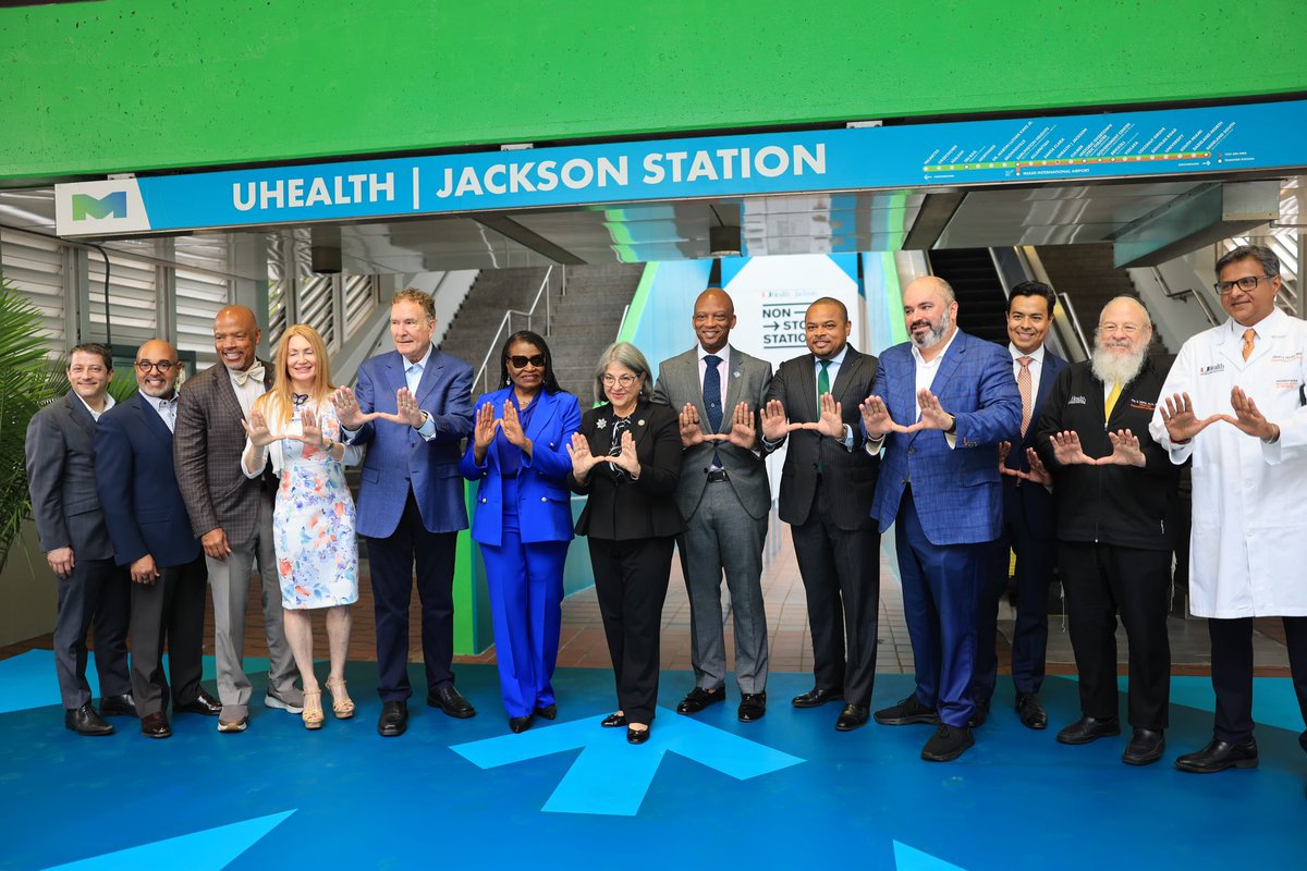 UMiamiHealth's tweet photo. 📈The renaming of the UHealth | Jackson Station marks the start of a 20-year collaboration that will generate new funding for Miami- Dade’s transportation infrastructure. With over 13.4 million annual riders, this initiative promises to inspire healthier living and improve access to advanced healthcare. Here's to a healthier future for all! #UHealthDifference #JacksonHealthSystem #GoMiamiDade