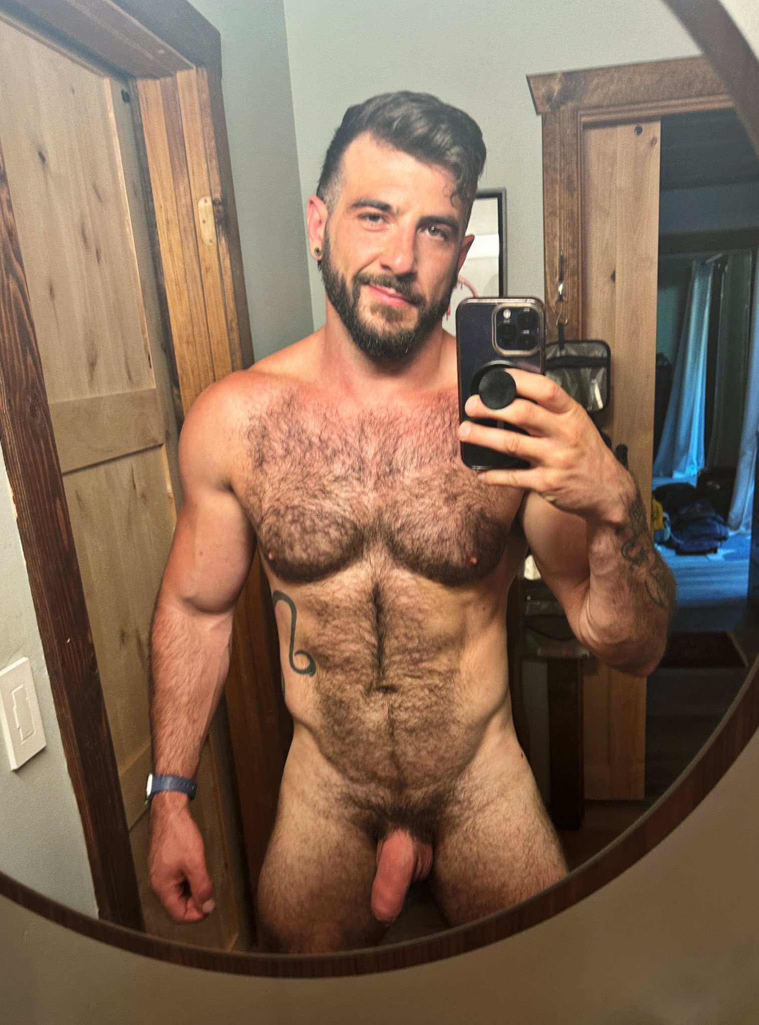 Need a mouth to get me hard. Can I use yours? https://t.co/AUEc8zlBrH