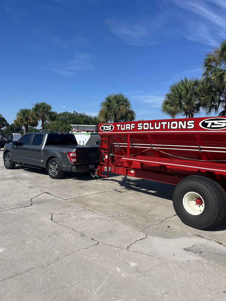 Damian Hillen tweet media