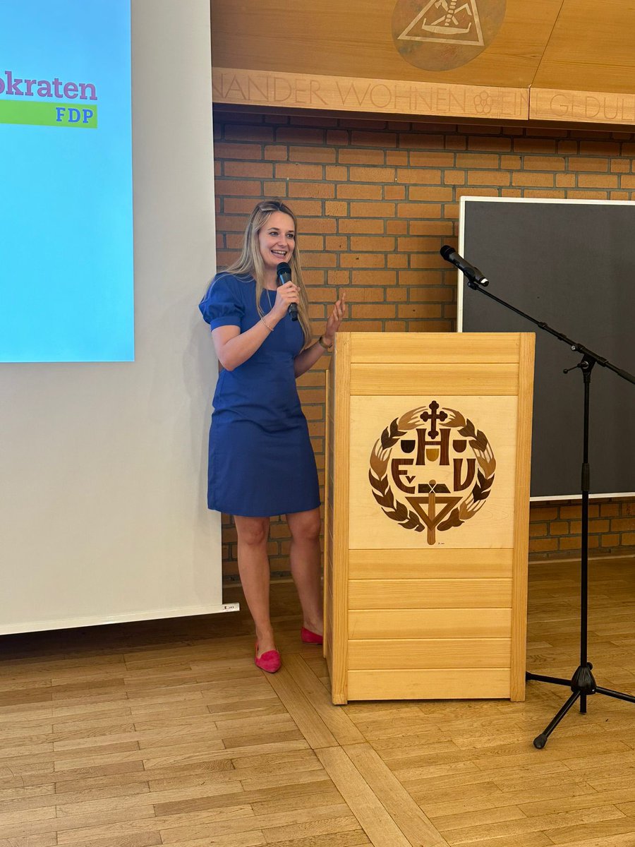 2 weitere Jahre!
Vielen Dank an die <a href="/FDPmuenchen/">FDP München</a> zur Wiederwahl als Co-Vorsitzende. 
Ich freue mich auf den Bundestags- und Kommunalwahlkampf!