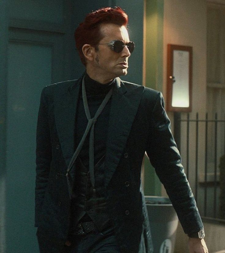 VionysD's tweet photo. JUST THE SAME VIBES 💀😭
. 
. 
. 

#genshinimpact #genshin #mavuika #pyroarchon #goodomens #crowley https://t.co/y6bUJCbRwE