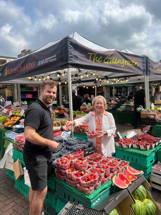 MayorRos's tweet image. Congratulations to our former Doncaster Central MP Rosie Winterton awarded a peerage ahead of the #GeneralElection.

Rosie was first elected in 1997. She worked as a minister for several government departments from 2001 to 2010 &amp;amp; @HouseofCommons Deputy Speaker 2017 - May 2024.